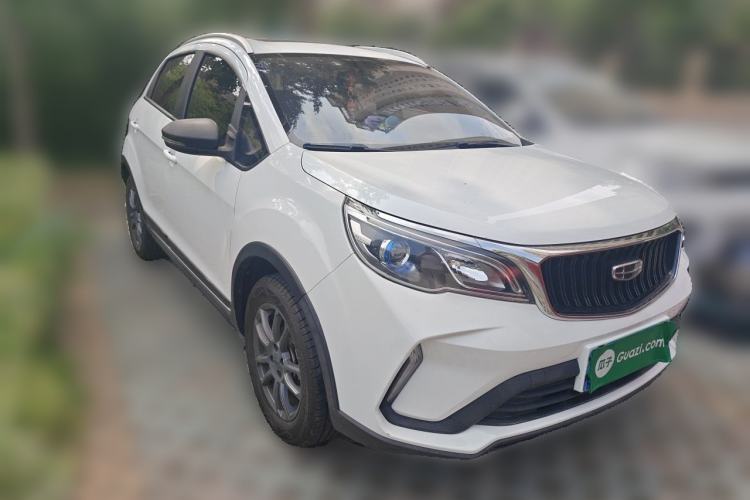 Used Geely Auto Vision X3 2021 PRO 1.5L CVT Deluxe Model Front Right 45 Deg