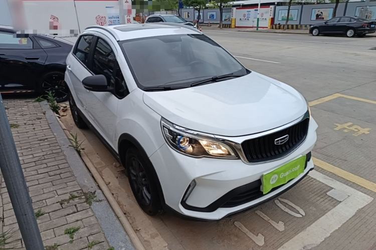 Used Geely Auto Vision X3 2021 PRO 1.5L CVT Deluxe Model Front Right 45 Deg