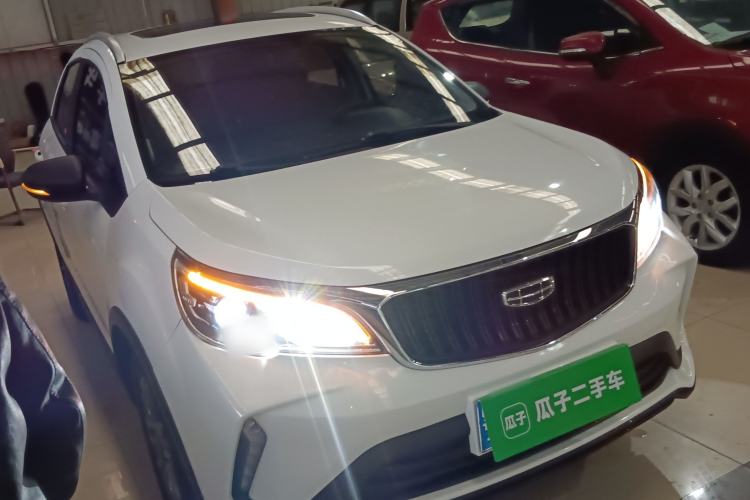 Used Geely Auto Vision X3 2021 PRO 1.5L CVT Deluxe Model Front Right 45 Deg