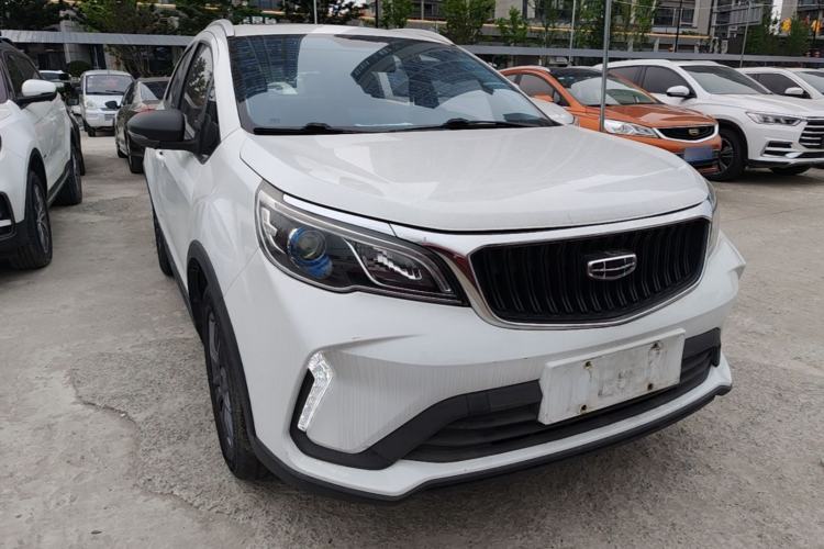 Used Geely Auto Vision X3 2021 PRO 1.5L CVT Deluxe Model Front Right 45 Deg