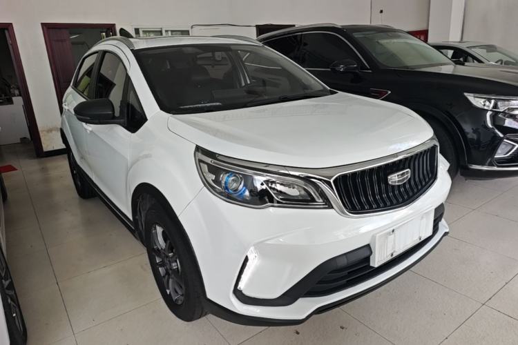 Used Geely Auto Vision X3 2021 PRO 1.5L CVT Deluxe Model Front Right 45 Deg