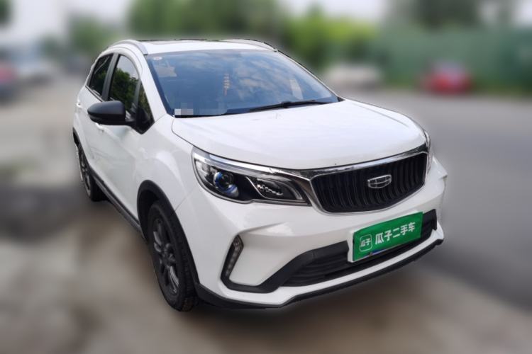 Used Geely Auto Vision X3 2021 PRO 1.5L CVT Deluxe Model Front Right 45 Deg