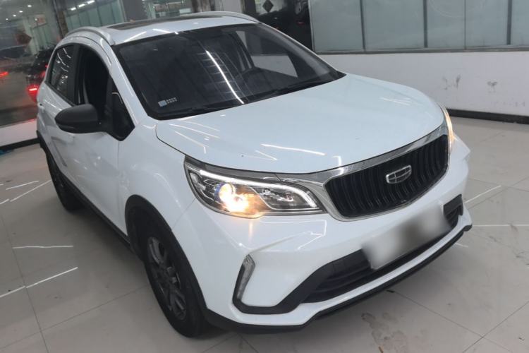 Used Geely Auto Vision X3 2021 PRO 1.5L CVT Deluxe Model Front Right 45 Deg