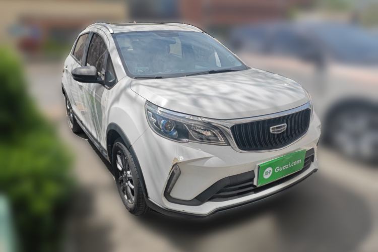 Used Geely Auto Vision X3 2021 PRO 1.5L CVT Deluxe Model Front Right 45 Deg