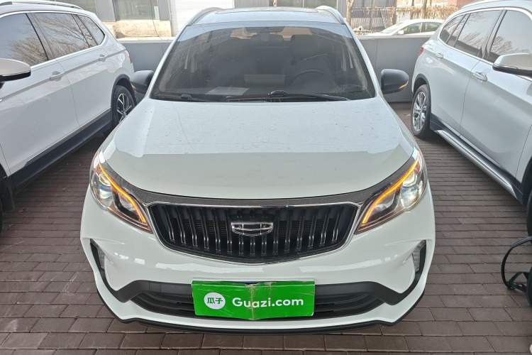 Used Geely Auto Vision X3 2021 PRO 1.5L CVT Deluxe Model Front