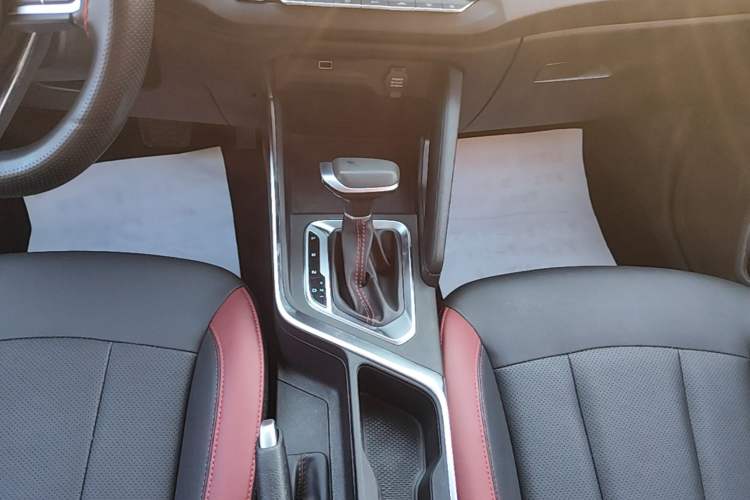 Used Geely Auto Vision X3 2021 PRO 1.5L CVT Deluxe Model Gear Lever