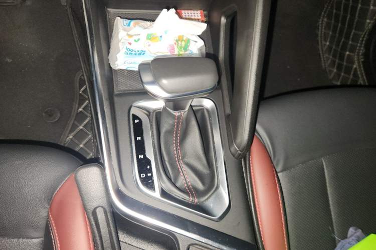 Used Geely Auto Vision X3 2021 PRO 1.5L CVT Deluxe Model Gear Lever