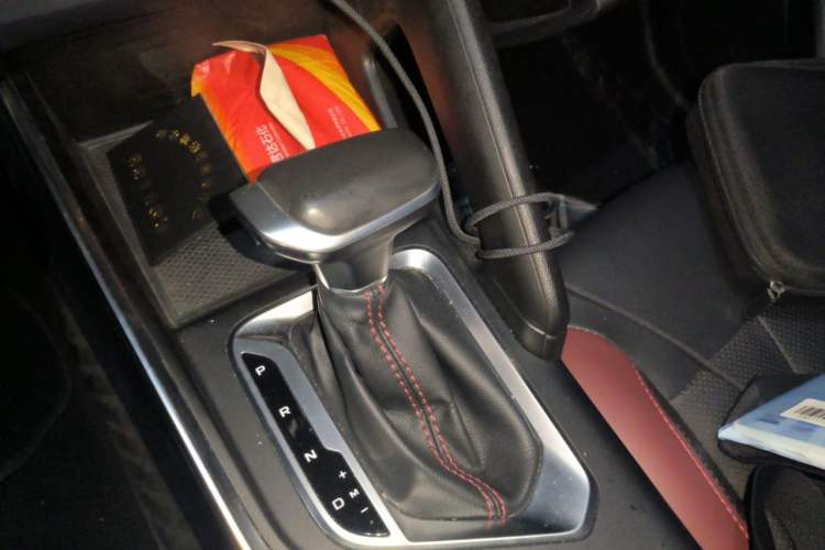 Used Geely Auto Vision X3 2021 PRO 1.5L CVT Deluxe Model Gear Lever