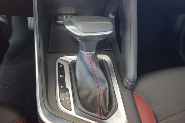 Used Geely Auto Vision X3 2021 PRO 1.5L CVT Deluxe Model Gear Lever