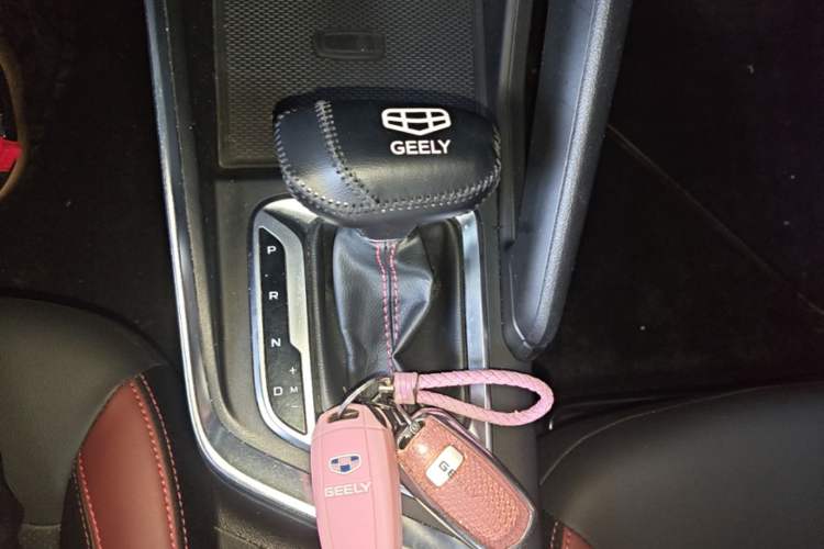 Used Geely Auto Vision X3 2021 PRO 1.5L CVT Deluxe Model Gear Lever