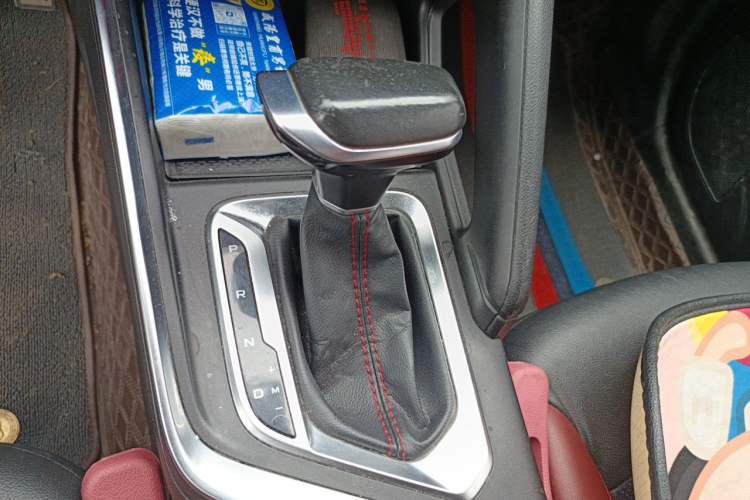 Used Geely Auto Vision X3 2021 PRO 1.5L CVT Deluxe Model Gear Lever