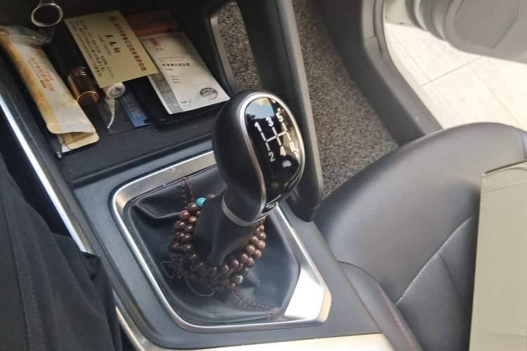 Used Geely Auto Vision X3 2021 PRO 1.5L Manual Elite Model Gear Lever