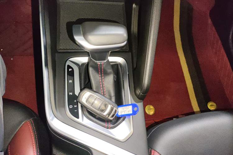 Used Geely Auto Vision X3 2021 PRO 1.5L CVT Deluxe Model Gear Lever