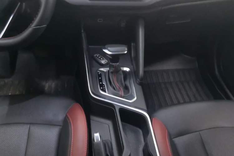 Used Geely Auto Vision X3 2021 PRO 1.5L CVT Deluxe Model Gear Lever