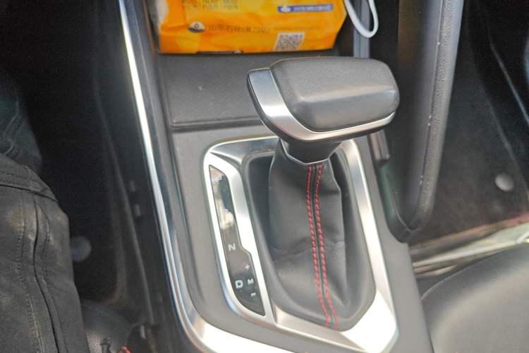 Used Geely Auto Vision X3 2021 PRO 1.5L CVT Deluxe Model Gear Lever