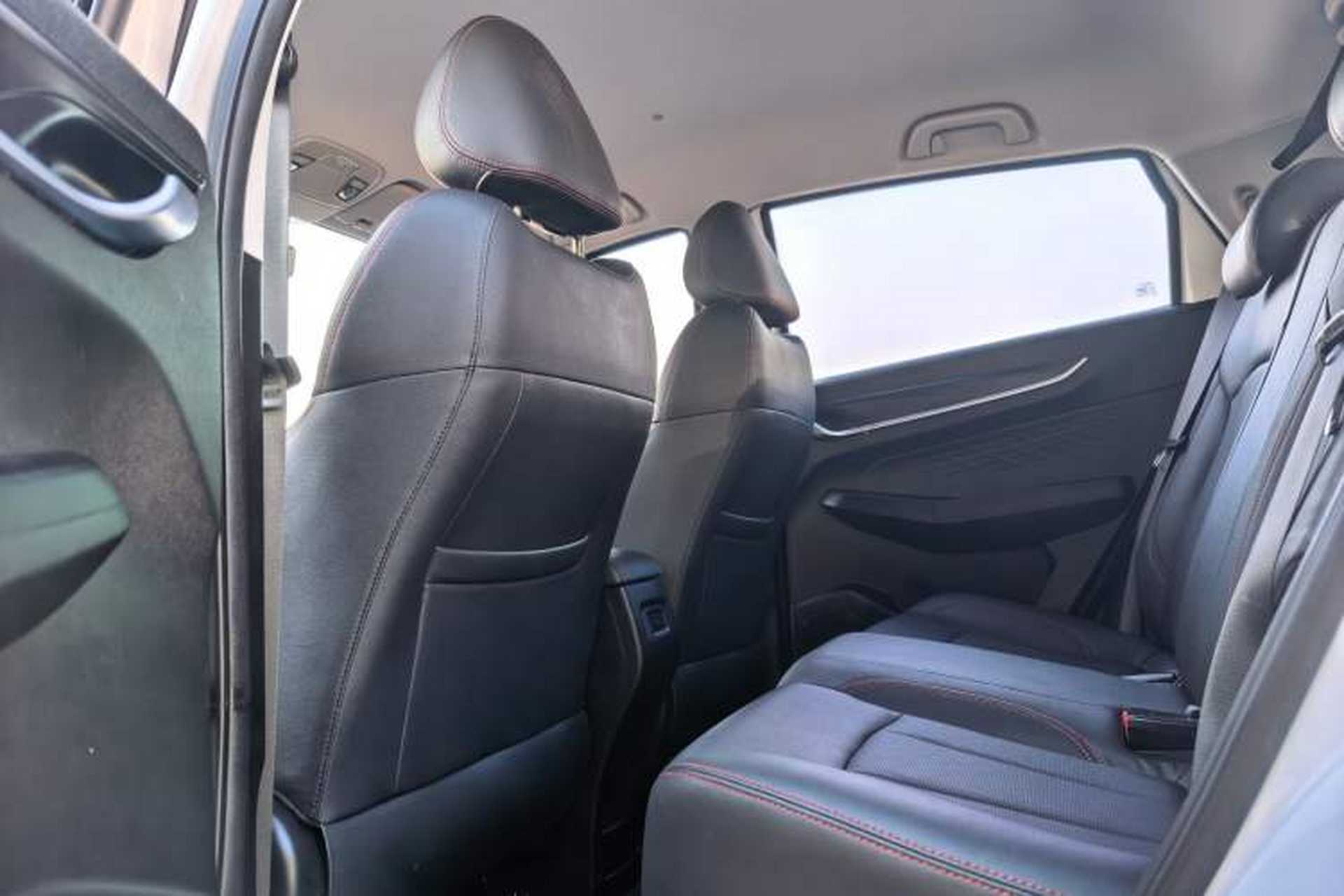 Used Geely Auto Vision X3 2021 PRO 1.5L Manual Elite Model Headliner