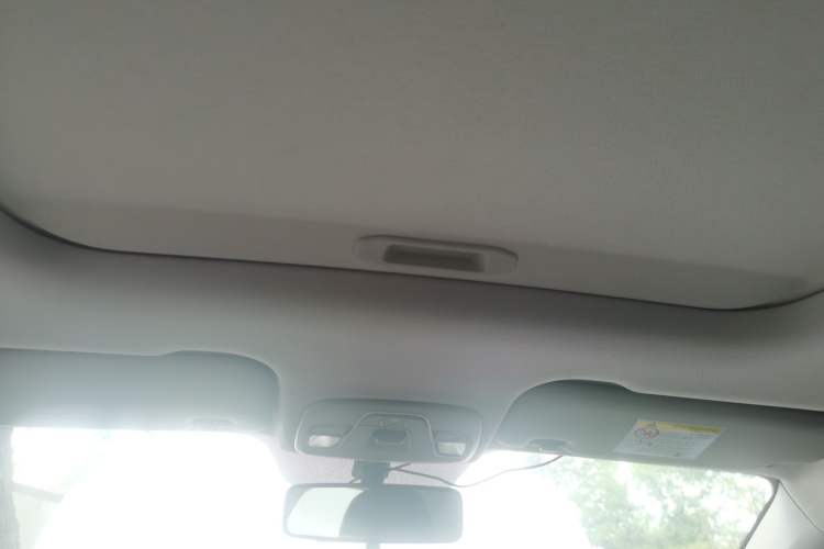 Used Geely Auto Vision X3 2021 PRO 1.5L Manual Elite Model Headliner