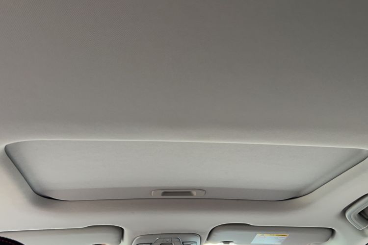 Used Geely Auto Vision X3 2021 PRO 1.5L CVT Deluxe Model Headliner
