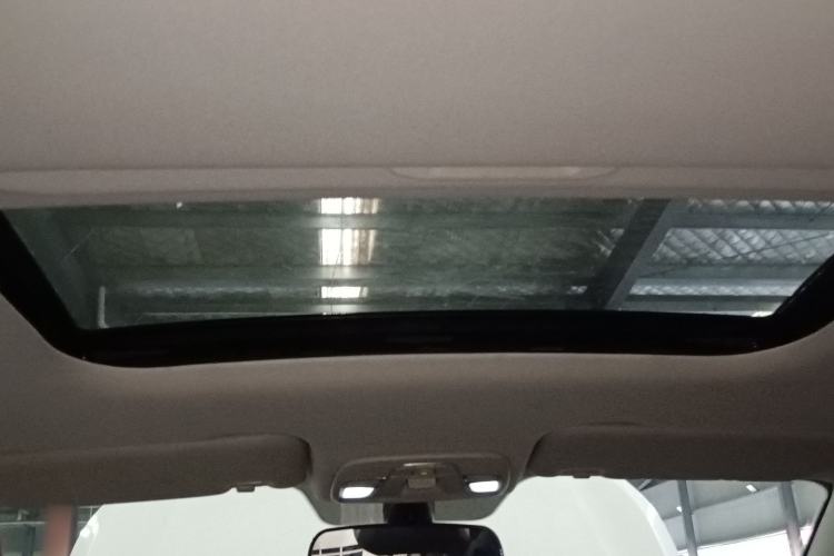 Used Geely Auto Vision X3 2021 PRO 1.5L CVT Deluxe Model Headliner