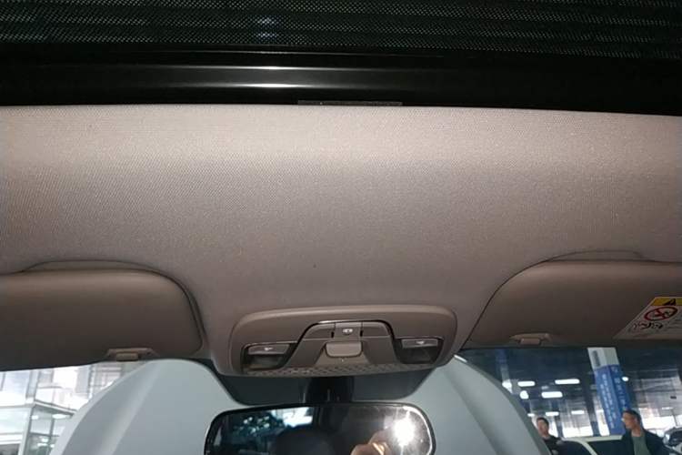 Used Geely Auto Vision X3 2021 PRO 1.5L CVT Deluxe Model Headliner
