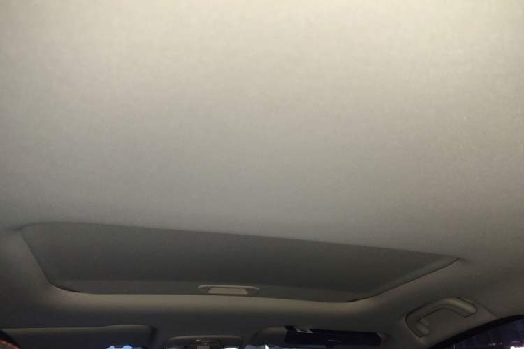 Used Geely Auto Vision X3 2021 PRO 1.5L CVT Deluxe Model Headliner