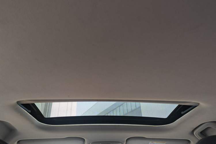 Used Geely Auto Vision X3 2021 PRO 1.5L CVT Deluxe Model Headliner
