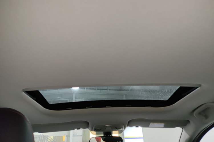 Used Geely Auto Vision X3 2021 PRO 1.5L CVT Deluxe Model Headliner