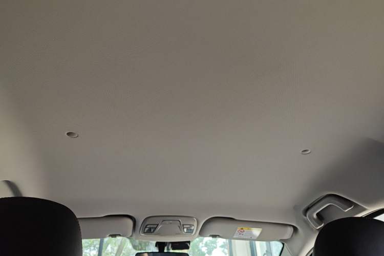 Used Geely Auto Vision X3 2021 PRO 1.5L Manual Elite Model Headliner