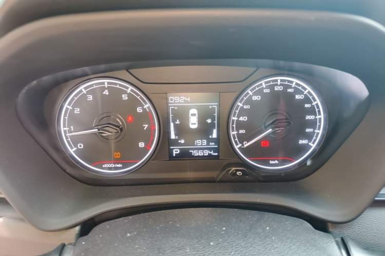Used Geely Auto Vision X3 2021 PRO 1.5L CVT Deluxe Model Instrument Cluster