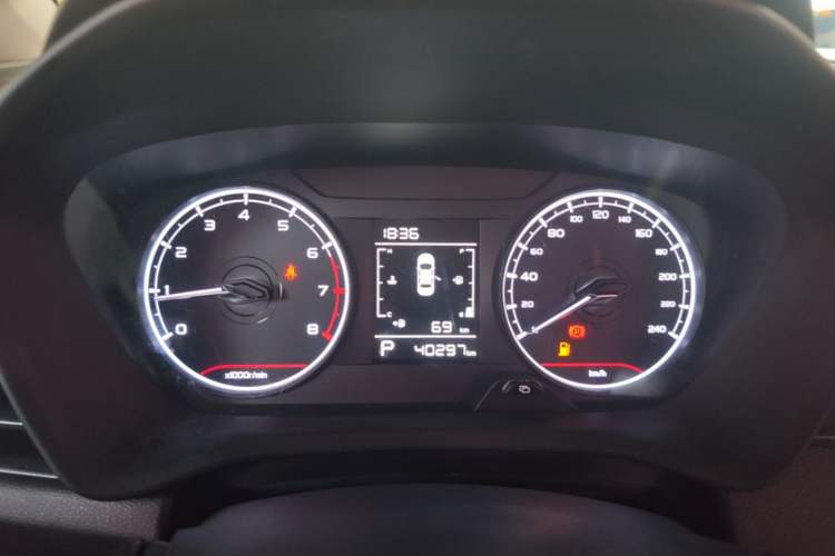 Used Geely Auto Vision X3 2021 PRO 1.5L CVT Deluxe Model Instrument Cluster