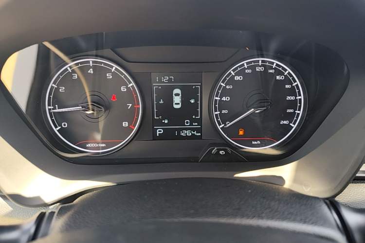 Used Geely Auto Vision X3 2021 PRO 1.5L CVT Deluxe Model Instrument Cluster