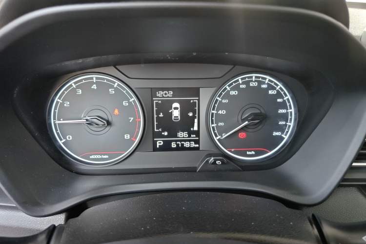 Used Geely Auto Vision X3 2021 PRO 1.5L CVT Deluxe Model Instrument Cluster