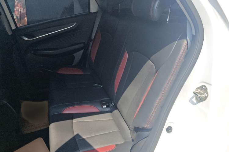 Used Geely Auto Vision X3 2021 PRO 1.5L CVT Deluxe Model Interior 1