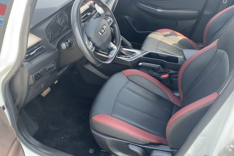 Used Geely Auto Vision X3 2021 PRO 1.5L CVT Deluxe Model Interior 1
