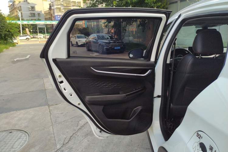 Used Geely Auto Vision X3 2021 PRO 1.5L CVT Deluxe Model Interior 10