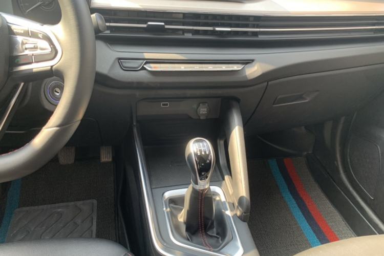 Used Geely Auto Vision X3 2021 PRO 1.5L Manual Elite Model Interior 2