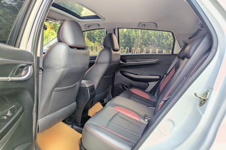 Used Geely Auto Vision X3 2021 PRO 1.5L CVT Deluxe Model Interior 3