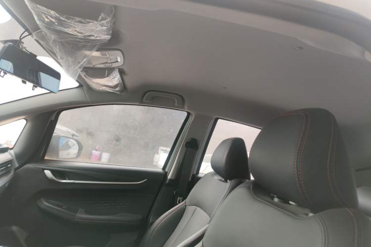 Used Geely Auto Vision X3 2021 PRO 1.5L Manual Elite Model Interior 3