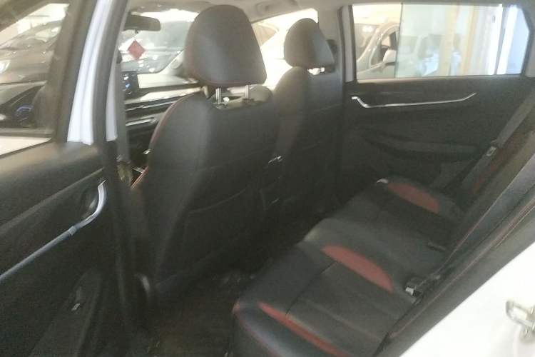 Used Geely Auto Vision X3 2021 PRO 1.5L CVT Deluxe Model Interior 4