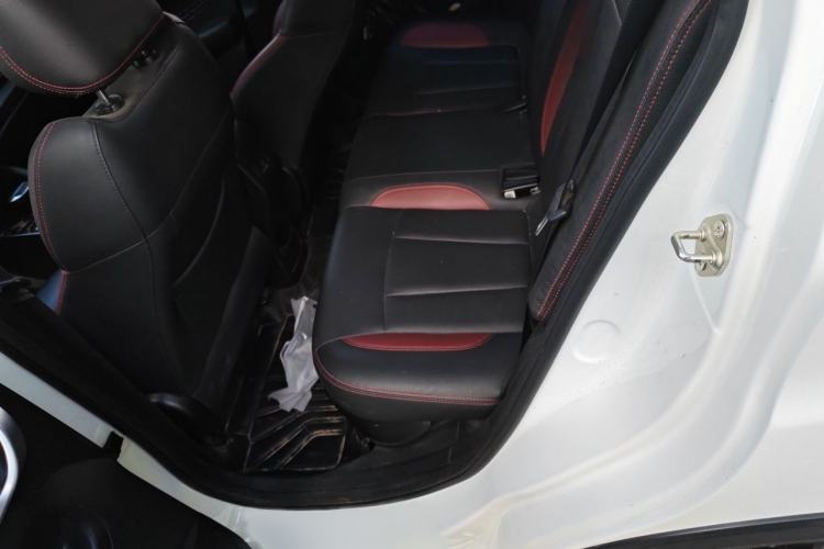 Used Geely Auto Vision X3 2021 PRO 1.5L CVT Deluxe Model Interior 4