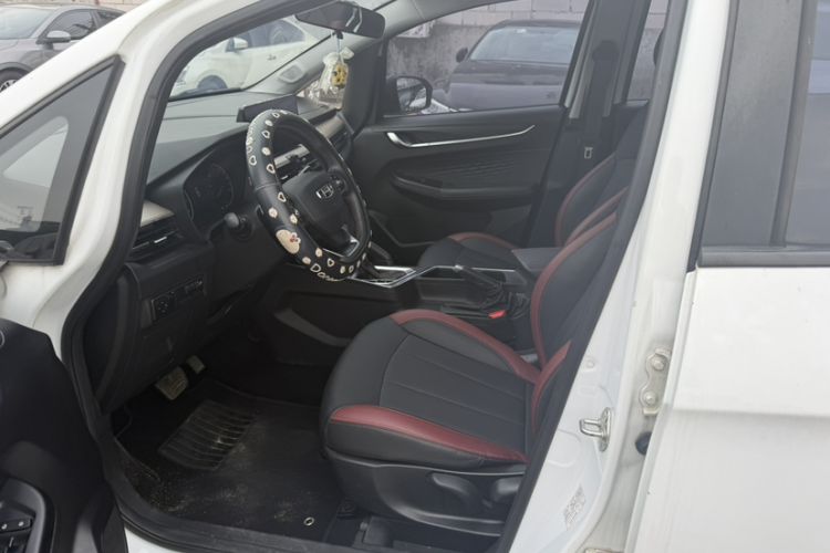 Used Geely Auto Vision X3 2021 PRO 1.5L CVT Deluxe Model Interior 4