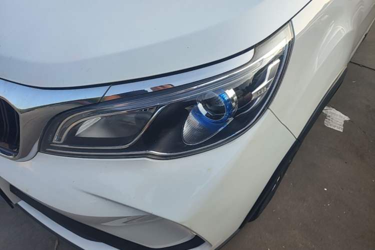 Used Geely Auto Vision X3 2021 PRO 1.5L CVT Deluxe Model Left Front Headlight