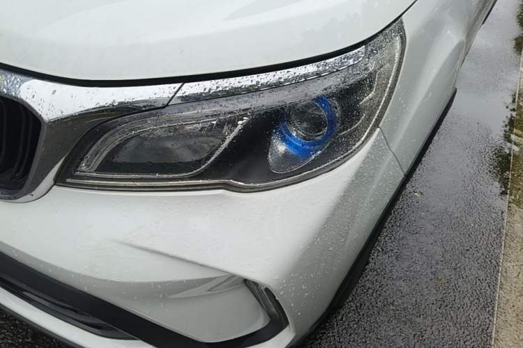 Used Geely Auto Vision X3 2021 PRO 1.5L CVT Deluxe Model Left Front Headlight