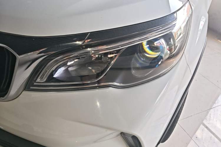 Used Geely Auto Vision X3 2021 PRO 1.5L CVT Deluxe Model Left Front Headlight
