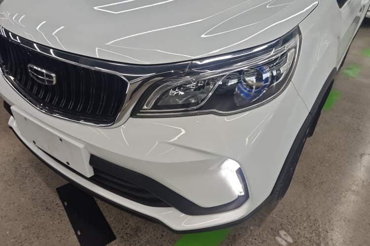 Used Geely Auto Vision X3 2021 PRO 1.5L CVT Deluxe Model Left Front Headlight