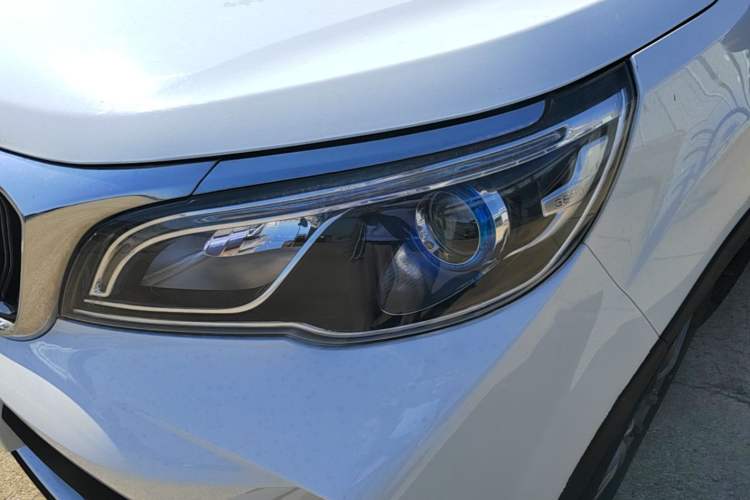 Used Geely Auto Vision X3 2021 PRO 1.5L CVT Deluxe Model Left Front Headlight