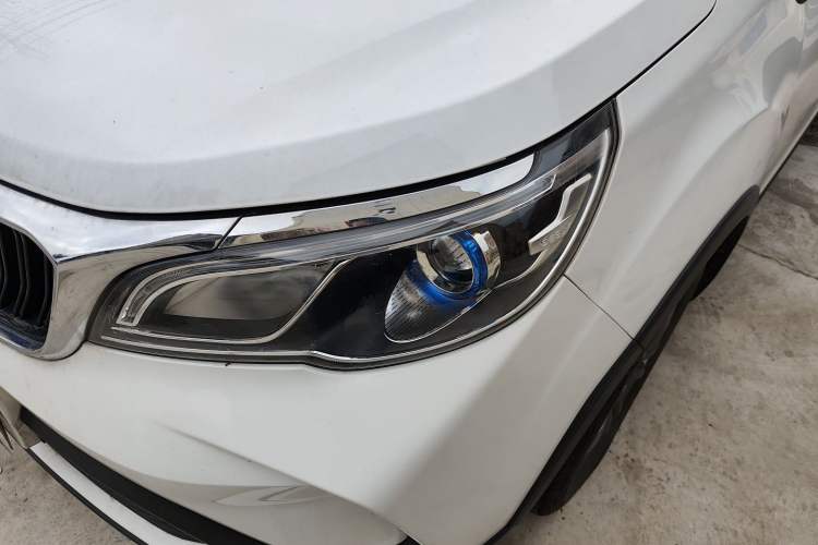 Used Geely Auto Vision X3 2021 PRO 1.5L CVT Deluxe Model Left Front Headlight