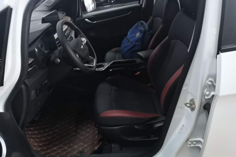 Used Geely Auto Vision X3 2021 PRO 1.5L CVT Deluxe Model Left Front Seat