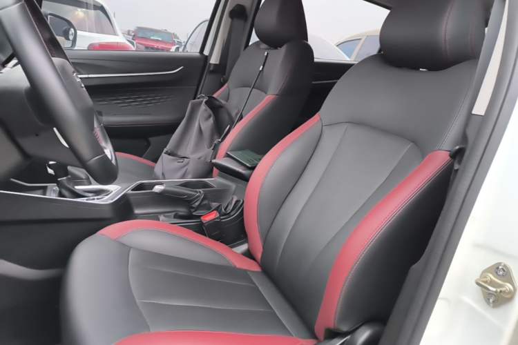 Used Geely Auto Vision X3 2021 PRO 1.5L CVT Deluxe Model Left Front Seat