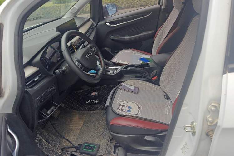 Used Geely Auto Vision X3 2021 PRO 1.5L CVT Deluxe Model Left Front Seat